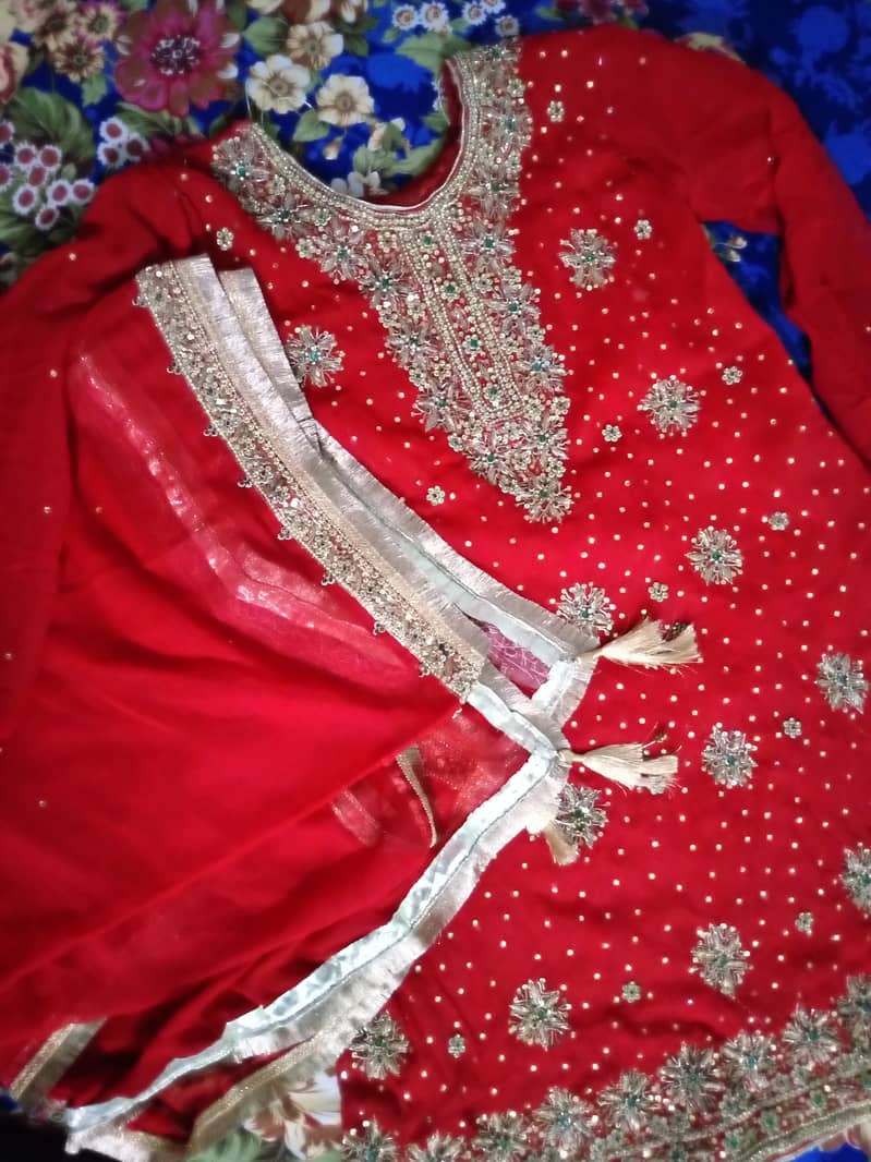 Red bridal dress 4