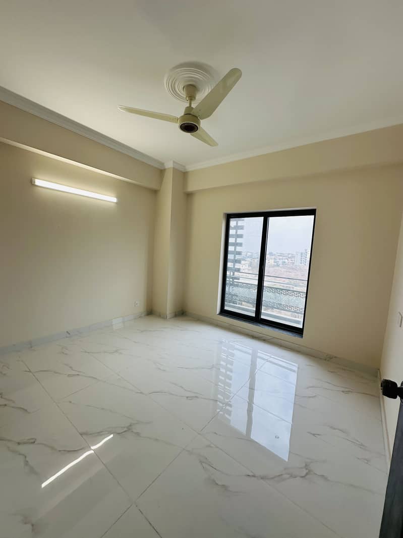 2 Bedrooms Brand New Unfurnished Apartment Available For Rent In Warda Hamna Residecia 4 5