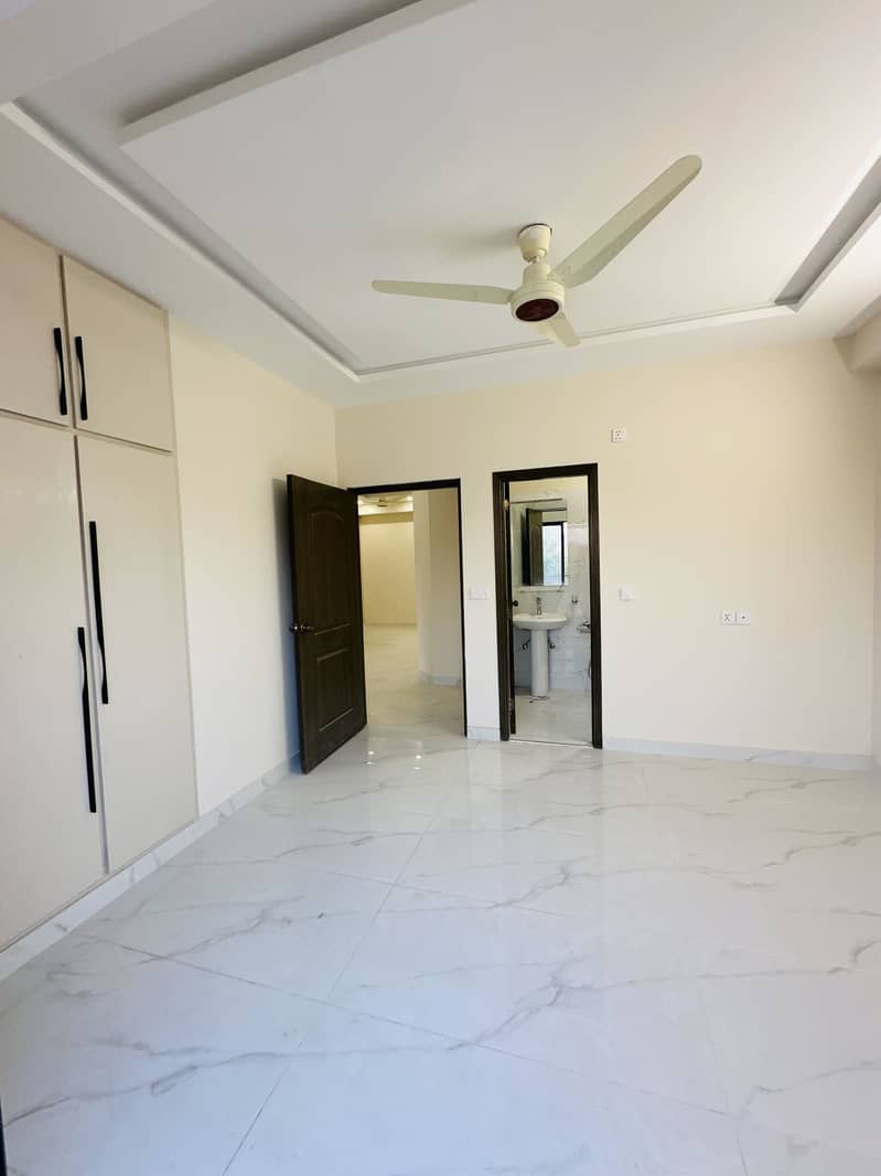 2 Bedrooms Brand New Unfurnished Apartment Available For Rent In Warda Hamna Residecia 4 23