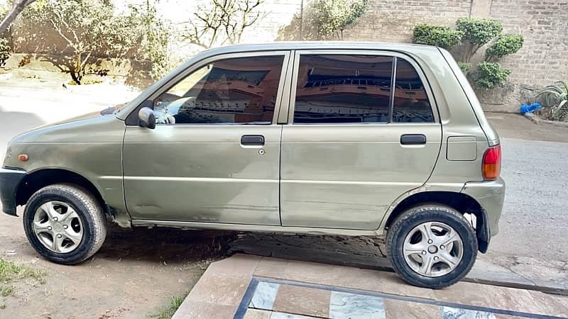 Daihatsu Cuore 2003 5