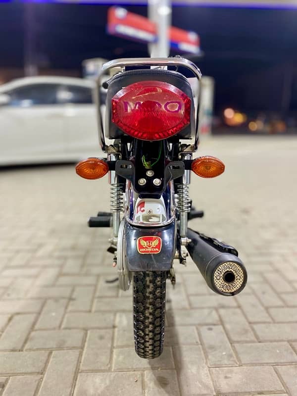 Honda 125 6