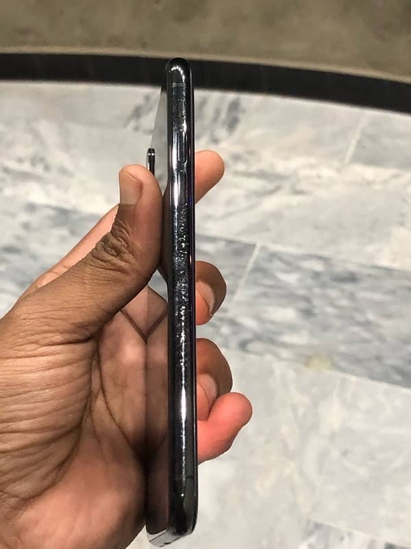 iPhone X 64 Gb With box PTA Approve 7