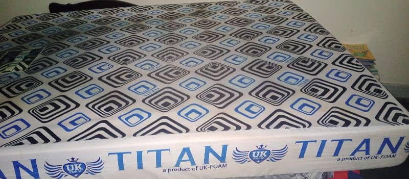 queen size mattress for sale urgent for sale 1