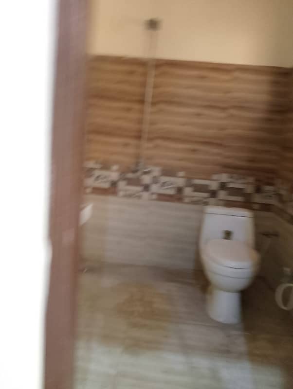 4 Marla Upper Portion for Rent in Al Hamra Town for Family 6