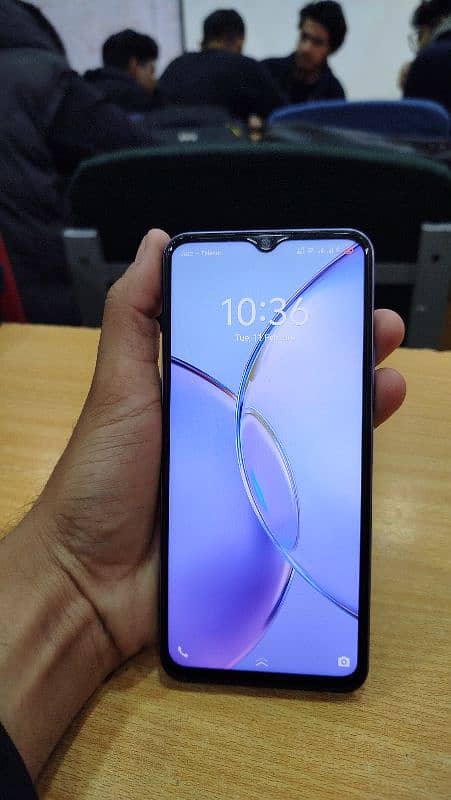 Vivo Y17s 0