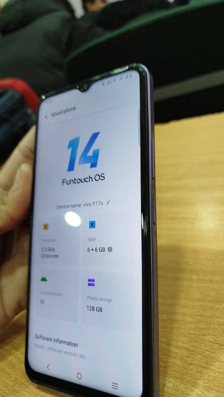 Vivo Y17s 3