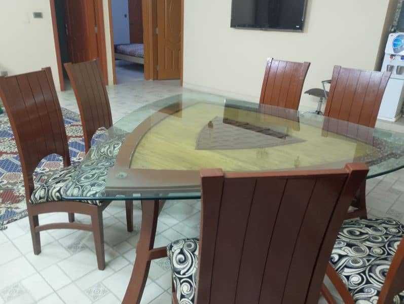 dining table with 8 chairs 2