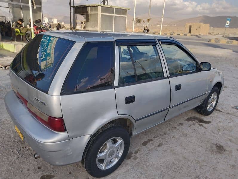 SUZUKI CULTUS 2005 4