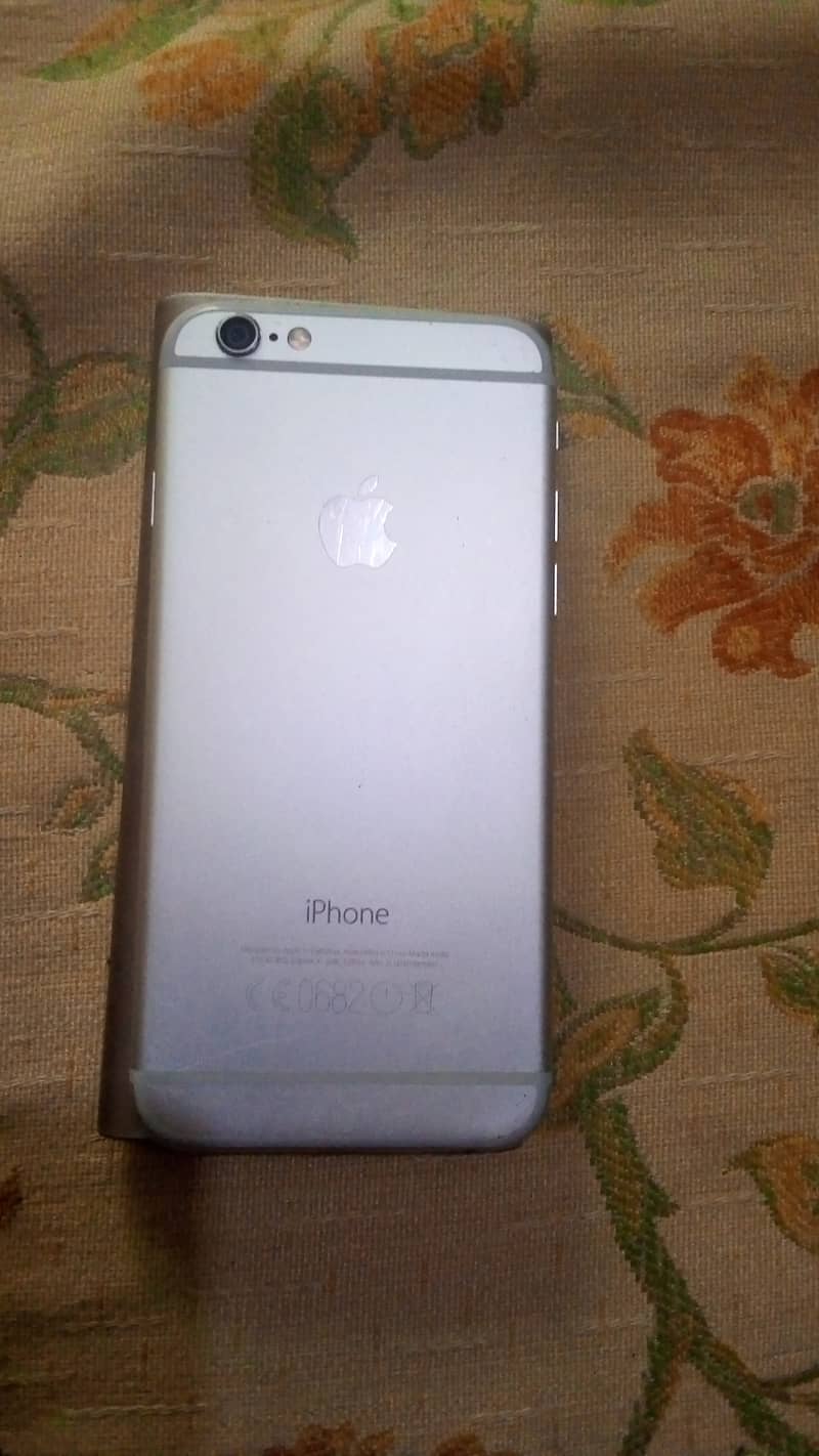 Apple iPhone 6 2