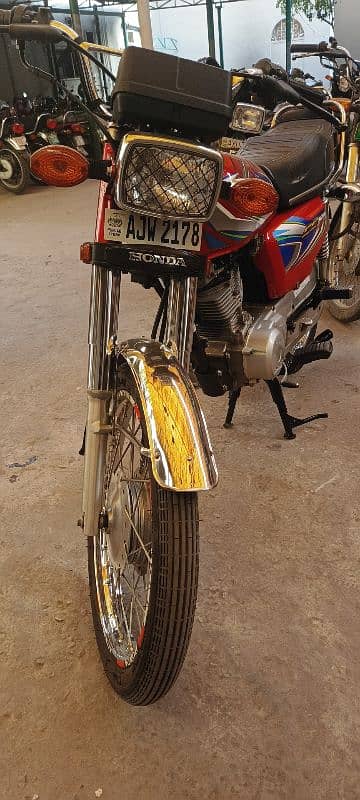 Honda 125 Model 2022 3