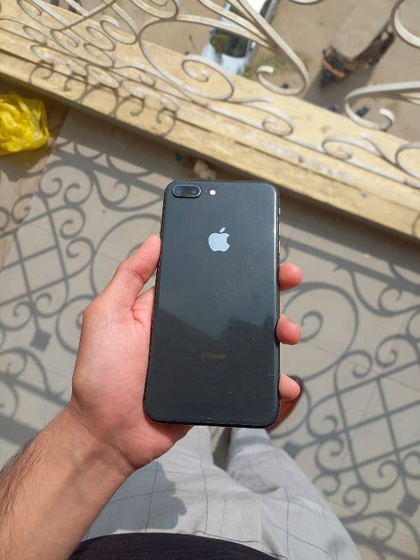 Iphone 8 plus 64 gb.   0349-9691686 0