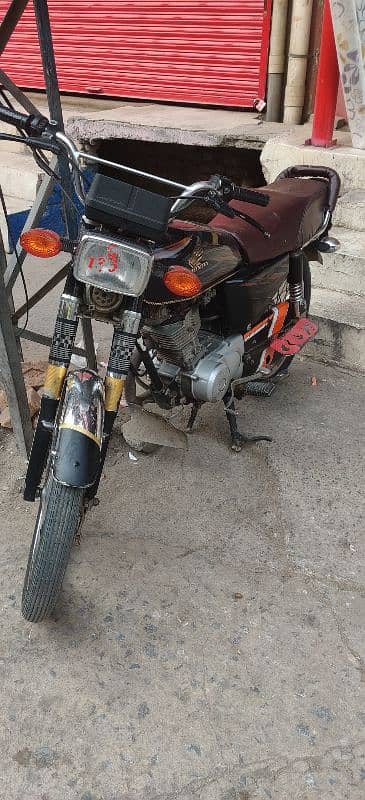 Honda CG125 (17/18 Model) Punjab No. 1