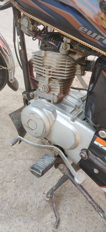 Honda CG125 (17/18 Model) Punjab No. 3