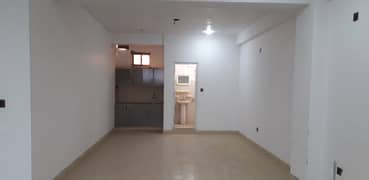 Office Available For Rent in Commercial Market Satellite town