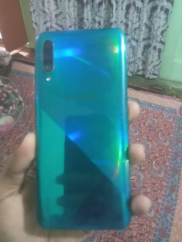 Samsung galaxy A30s 1