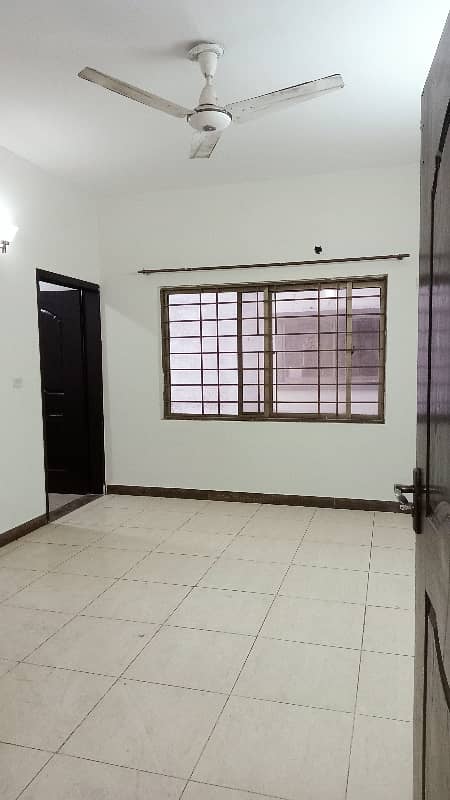 3 Bed Apartment Available For Rent In Askari 11 Sec-B Lahore 46