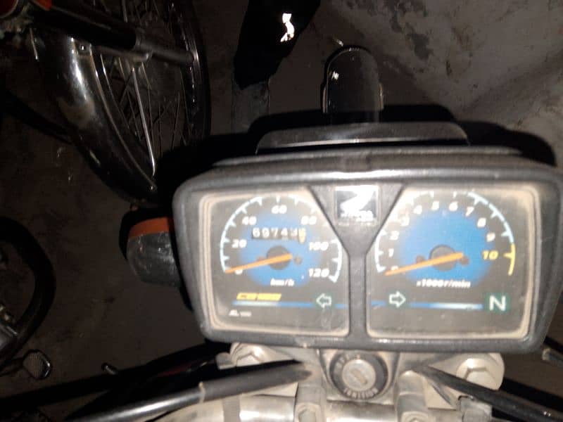 Do  Honda 125   available urgent for sale 6