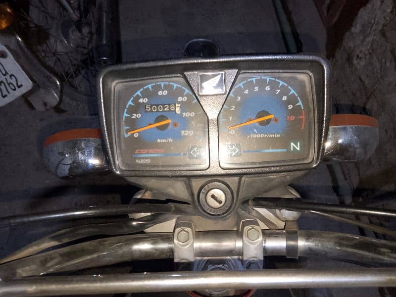 Do  Honda 125   available urgent for sale 9