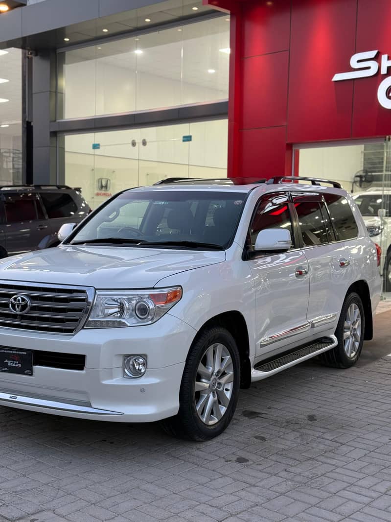 Toyota Land Cruiser ZX 2013 1