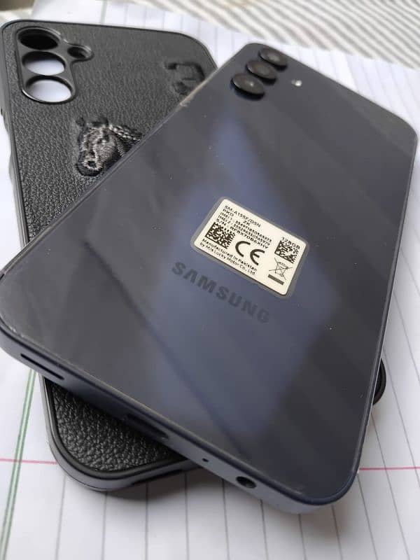 Samsung A15 10/10 condition  0=3=2=8=1=0=6=6=2=2=7 6