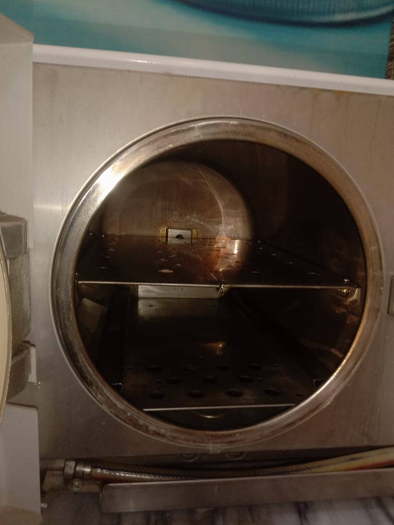 High-Pressure Autoclave for Efficient Sterilization {OSADA C class} 5