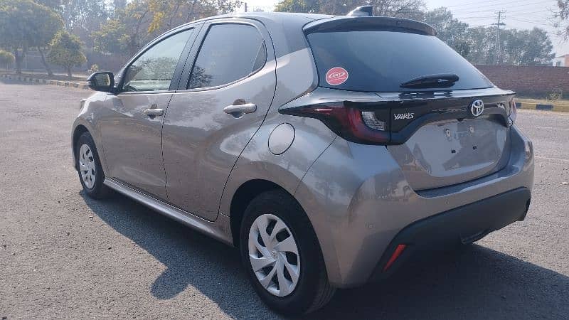 Toyota Yaris 2021/2025 Two Tone 5