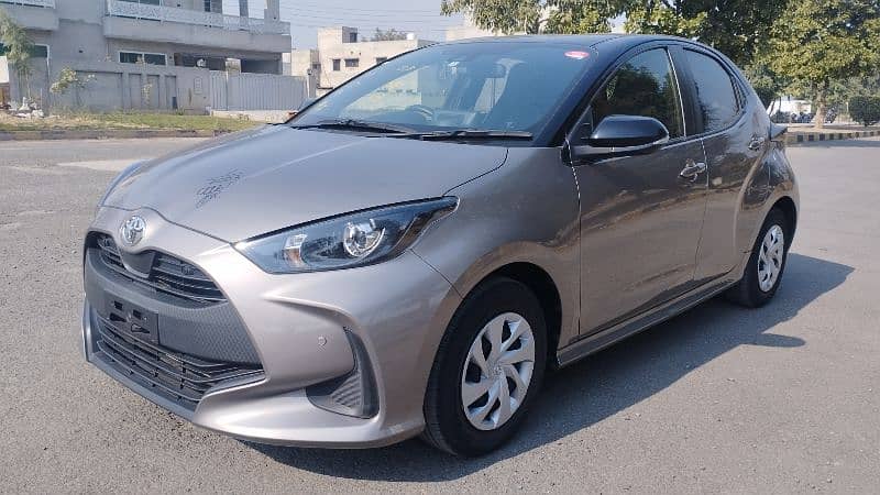 Toyota Yaris 2021/2025 Two Tone 7