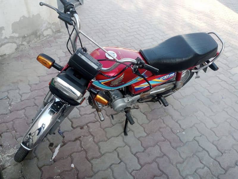 Honda bike 70cc 2019 model=0320=84=28=924 1