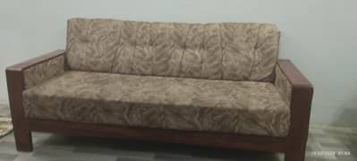 05 seater sofa