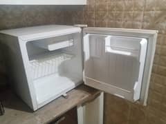 Mini Refrigerator Single Door & one room cooling fridge