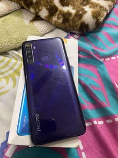 realme 5 with box