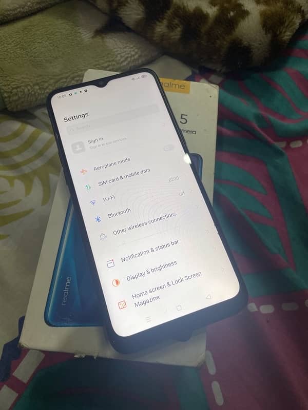 realme 5 with box 2