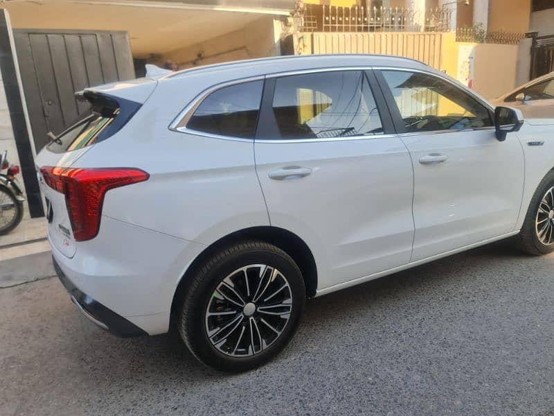 Haval Jolion HEV 2025 4