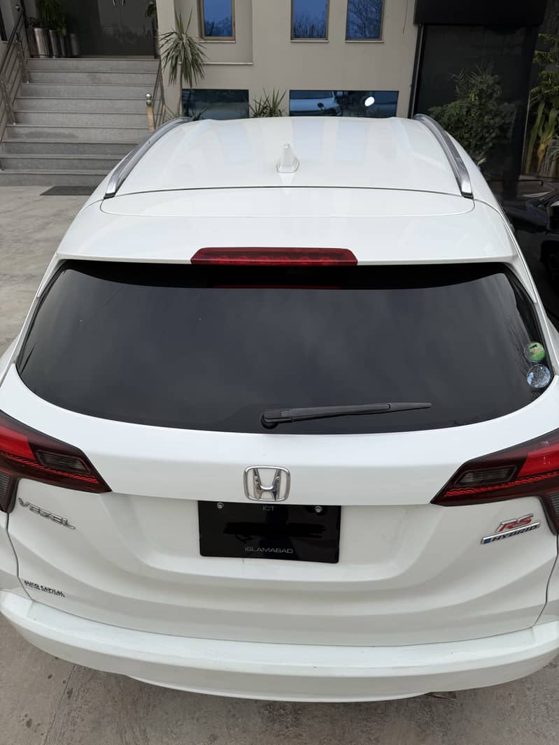 Honda Vezel Z Sensing 2015 11