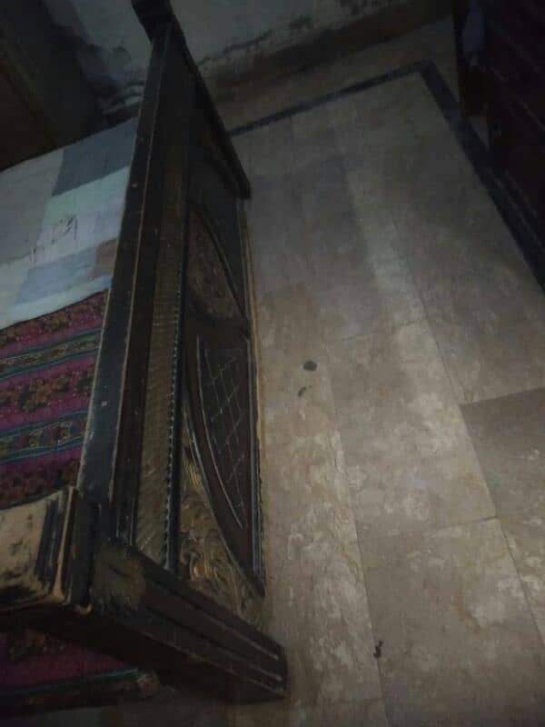 dubal bad,. sofa set,iron table. dresing table. table set. bartan almari. 1