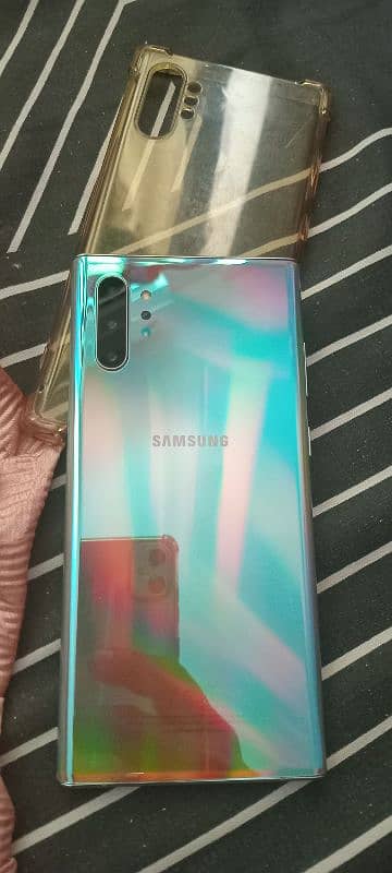 Samsung Galaxy Note 10 plus 6