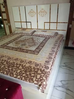 Bed Set With side tables