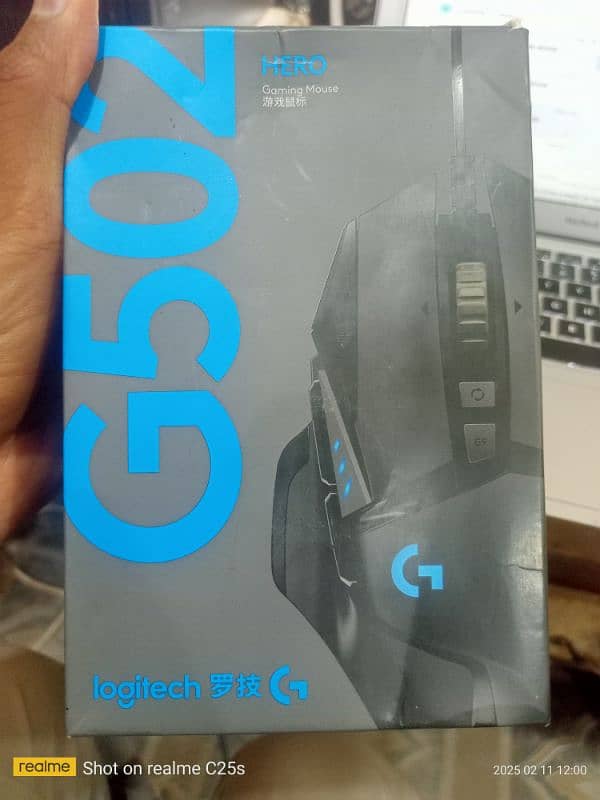 LOGITECH G502 HERO GAMIING MOUSE 0