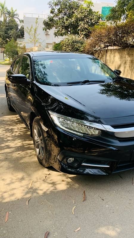 Honda Civic VTi Oriel CVT UG 2020 1