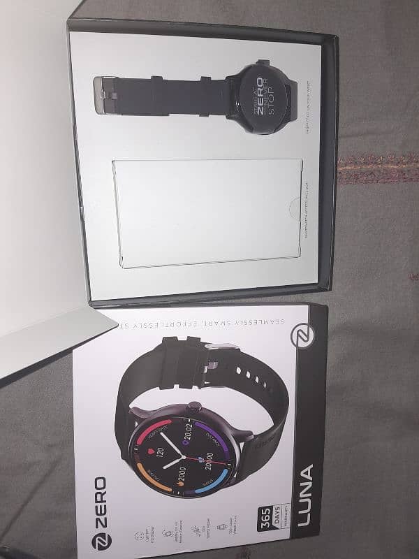 Luna Smart Watch latest one black colour 4