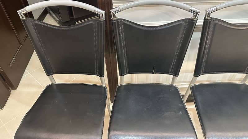 6 dining chairs for sale only 0