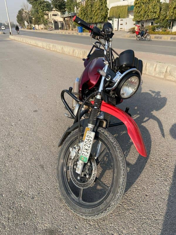 Yamaha ybr 125g 2018 for (urgent sale) 2