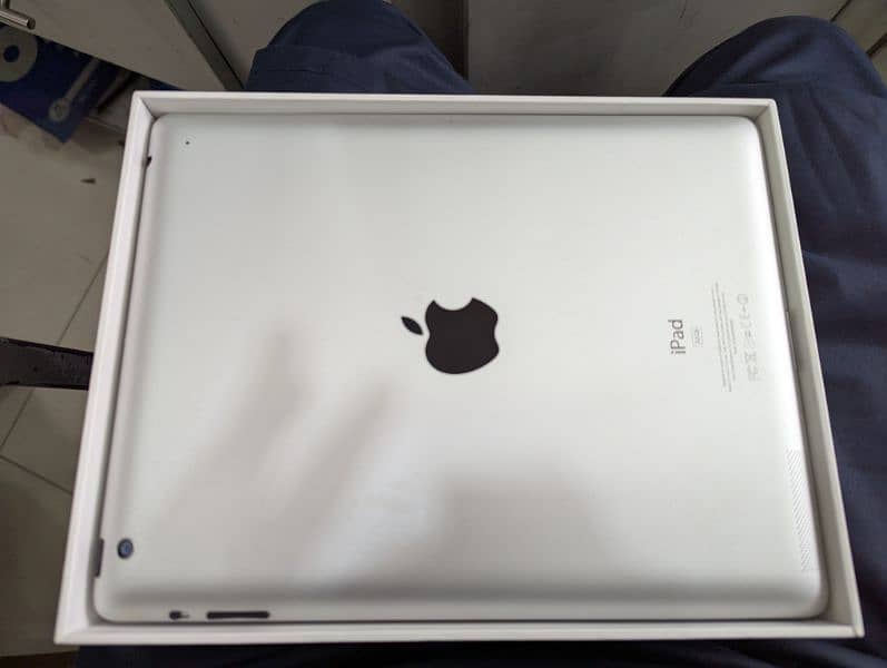 apple I pad gen 1 for kids 3