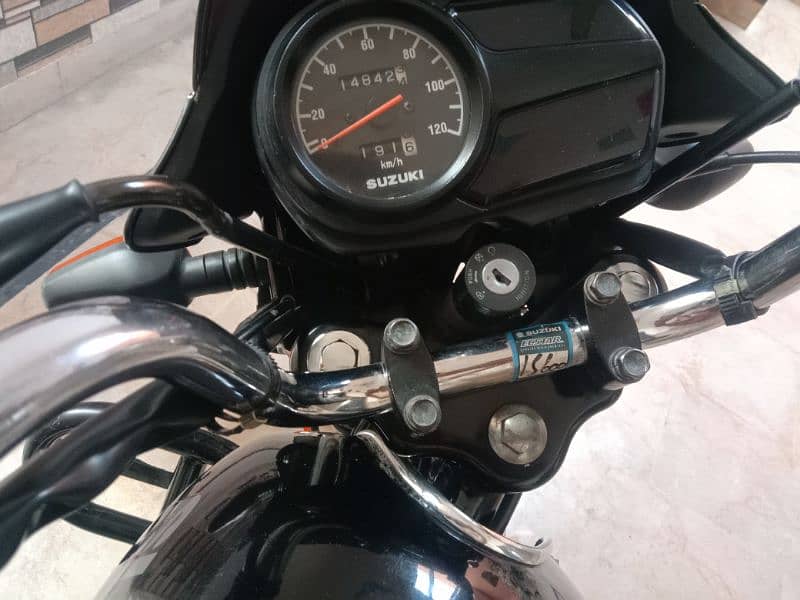 Suzuki motorcycle GD 110 2022 model for sale 5