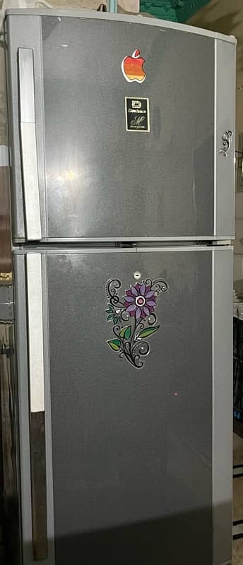 DAWLENCE FRIDGE 0