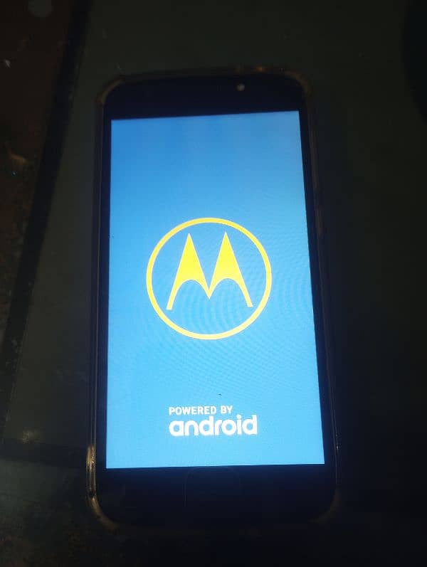 Motorola E5 play 1