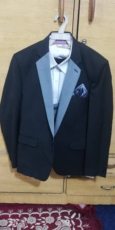 Branded Groom Pent Coat 3 Piece Only Used 3 Hours 0