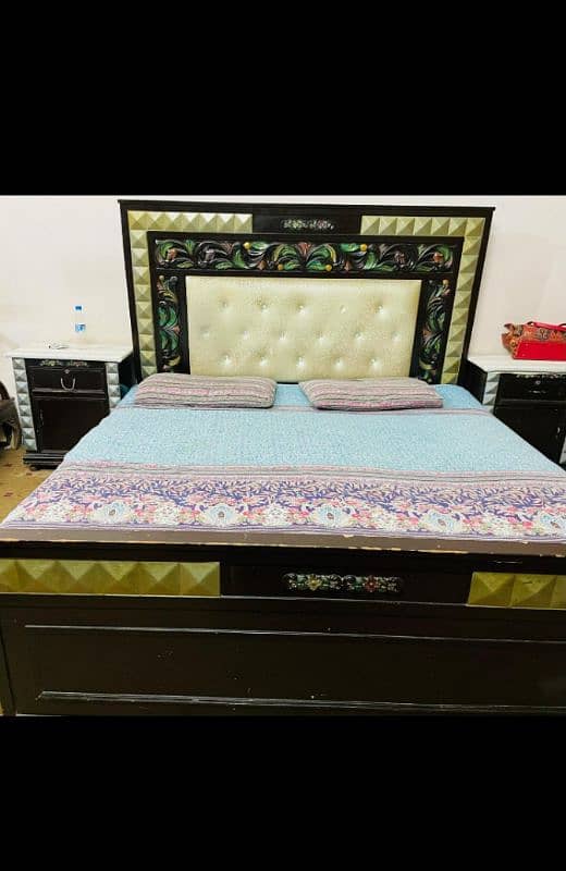 Bed for sale +dressing 0