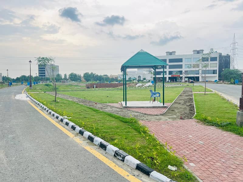 5 Marla Plot Near Shopping Mall Available For Sale In Lake City Sector M-6 11