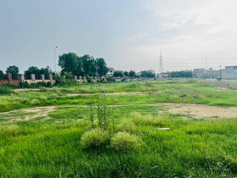 5 Marla Plot Near Shopping Mall Available For Sale In Lake City Sector M-6 15